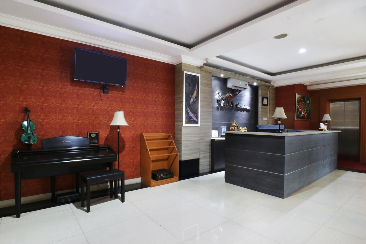 Raja Residence Джакарта Екстериор снимка